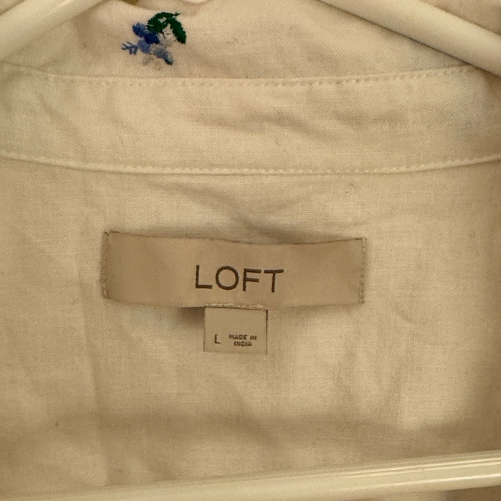 LOFT White Button-Down Shirt with Small Blue Floral Motif - Picture 2 of 4